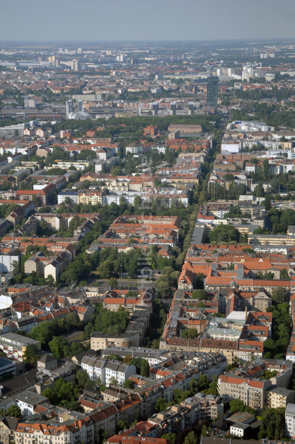 Luftbild Berlin - Blick auf Berlin-Neukölln