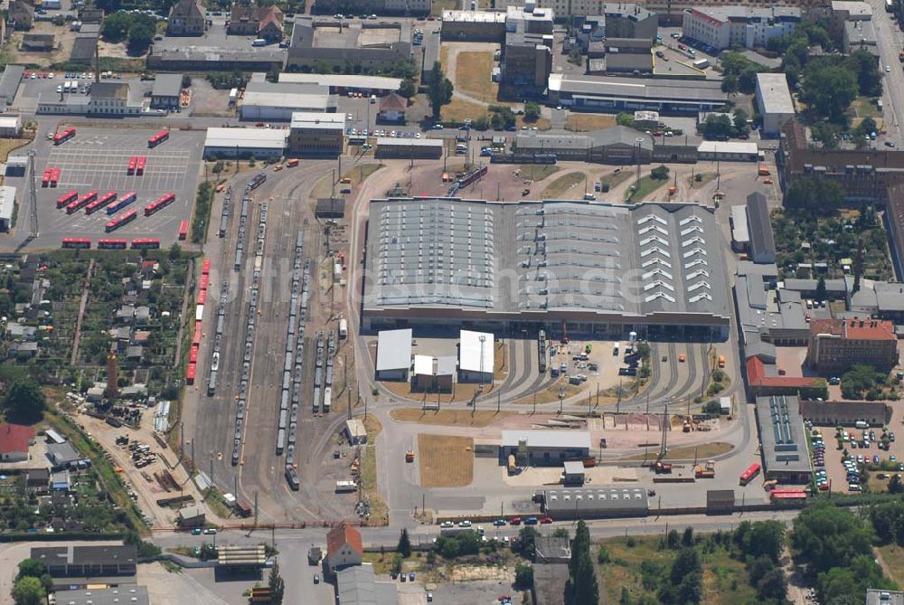 Luftbild Halle/Saale - Blick auf den Betriebshof der HAVAG (Hallenser Vekehrs AG) in der Freiimfelder Straße in Halle/Saale