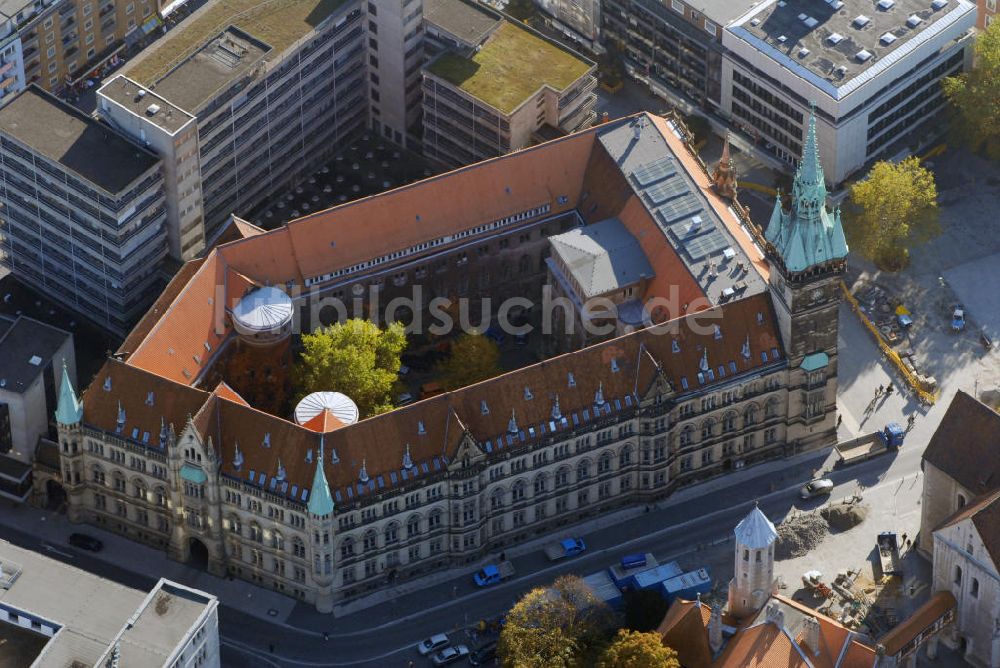 Luftbild Braunschweig - Blick auf das Braunschweiger Rathaus