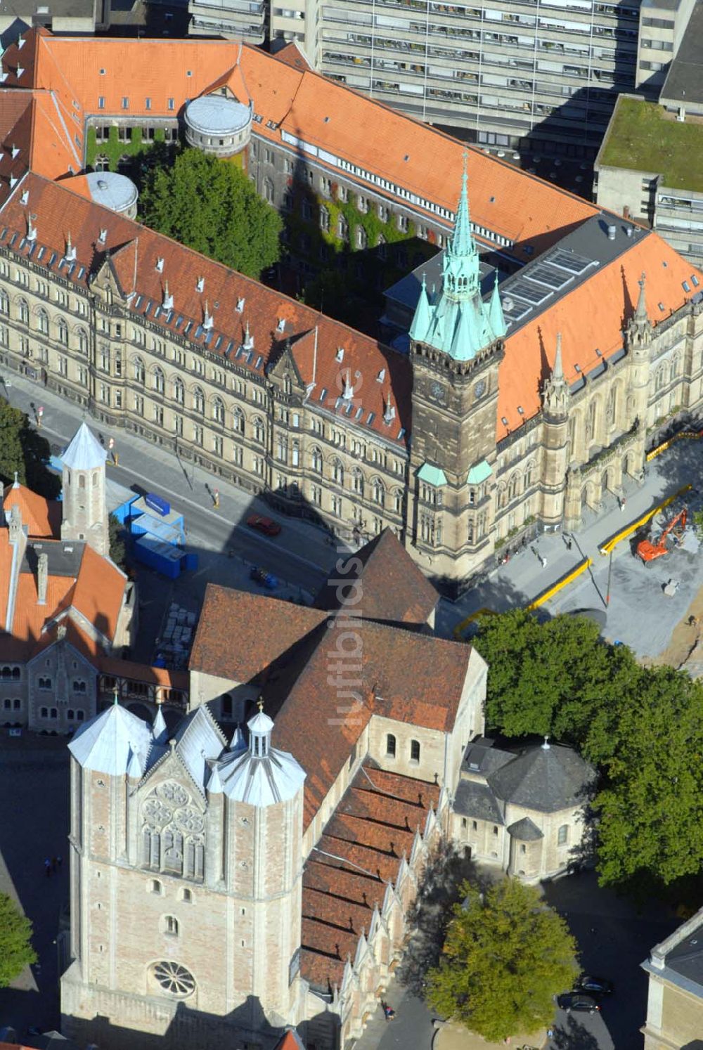 Braunschweig von oben - Blick auf das Braunschweiger Rathaus und den Braunschweiger Dom