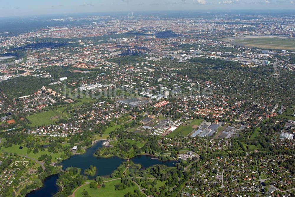 Luftbild Berlin-Britz - Blick auf die am Britzer Graten in Berlin-Britz