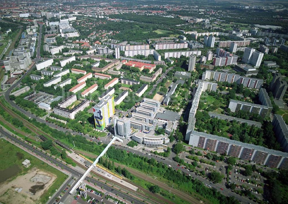 Berlin von oben - Blick auf das Büro- und Geschäftshausareal Storkower Bogen an der Storkower Strasse 207 in 10369 Berlin