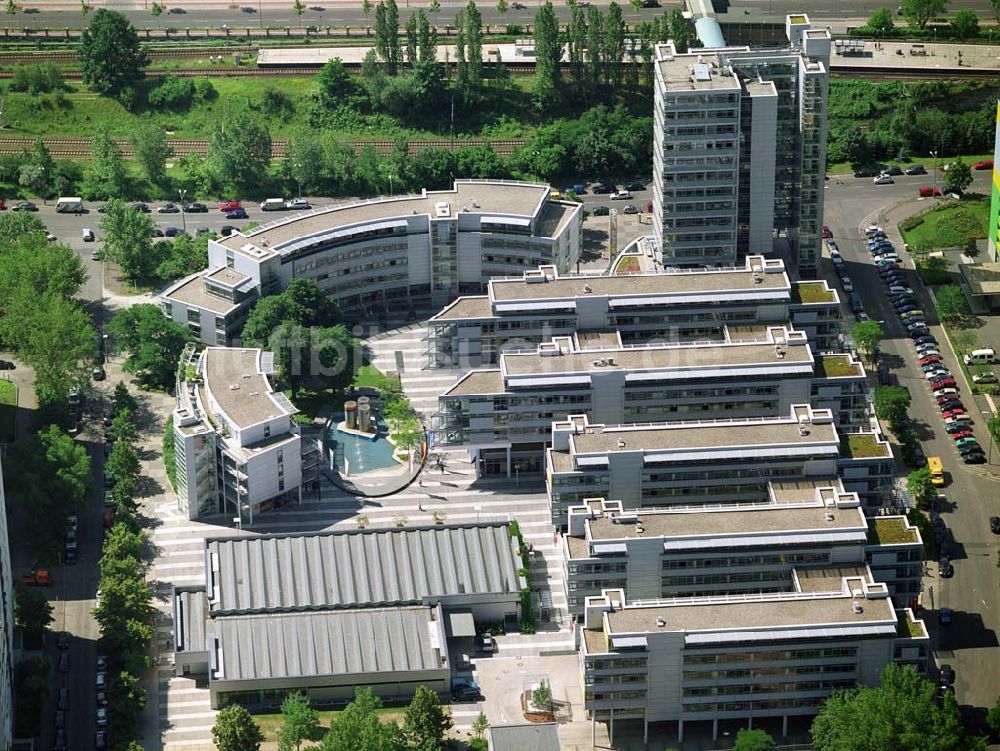 Luftaufnahme Berlin - Blick auf das Büro- und Geschäftshausareal Storkower Bogen an der Storkower Strasse 207 in 10369 Berlin