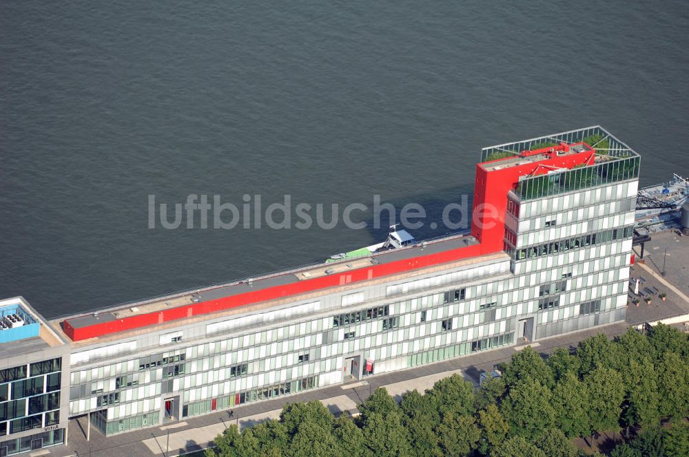 Köln aus der Vogelperspektive: Blick auf das Bürogebäude Kap am Südkai am Rheinauhafen