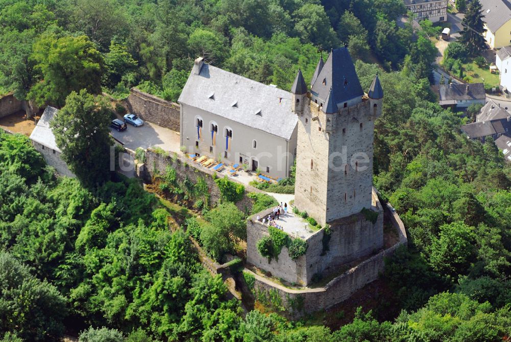 Luftaufnahme Bergnassau-Scheuern - Blick auf die Burg Nassau in Rheinland Pfalz