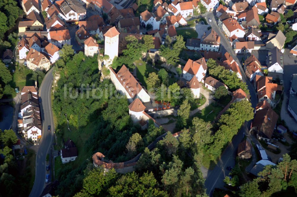 Luftaufnahme Neuhaus an der Prignitz - Blick auf Burg Veldenstein in Neuhaus an der Pegnitz