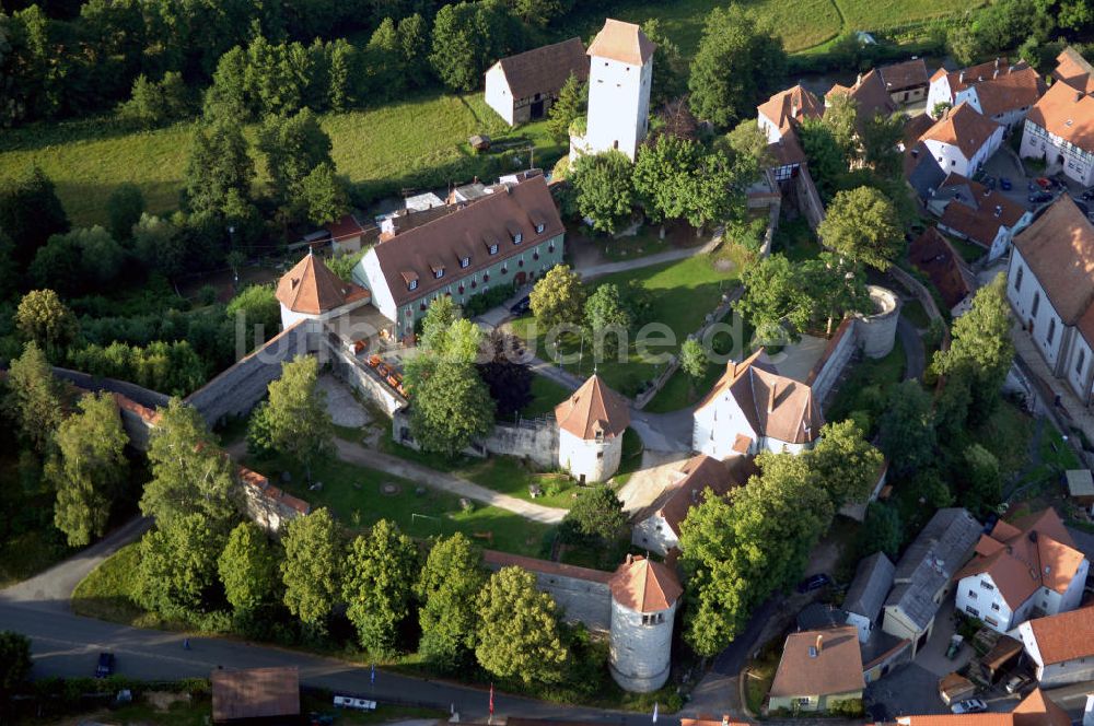 Luftbild Neuhaus an der Prignitz - Blick auf Burg Veldenstein in Neuhaus an der Pegnitz