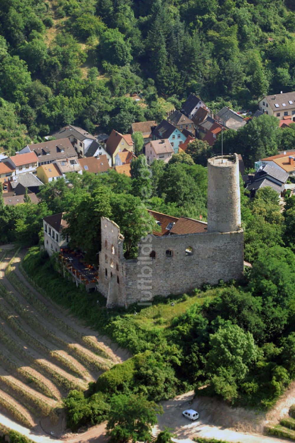 Luftbild Weinheim - Blick auf die Burg Windeck in Weinheim