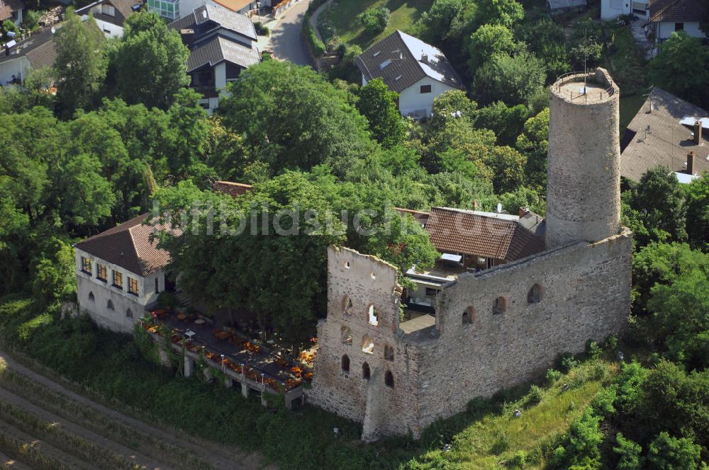 Weinheim aus der Vogelperspektive: Blick auf die Burg Windeck in Weinheim