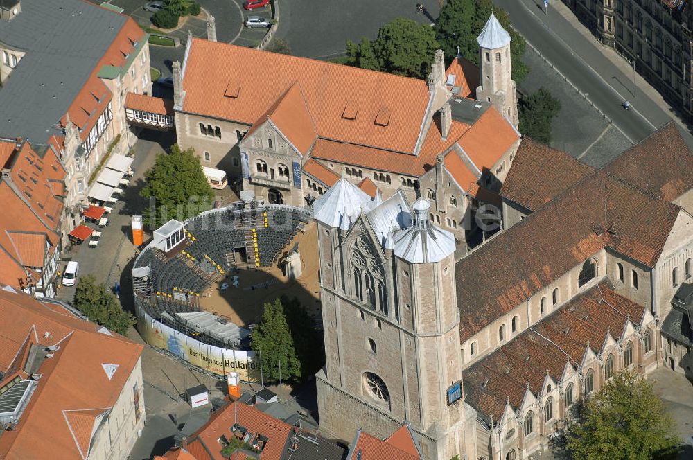 Luftaufnahme Braunschweig - Blick auf den Burgplatz von Braunschweig