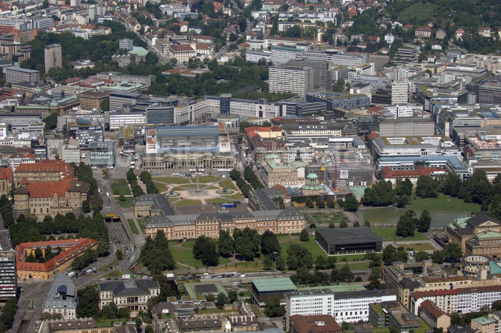 Luftaufnahme Stuttgart - Blick auf die City Suttgart mit dem Schloss und dem Schlossplatz