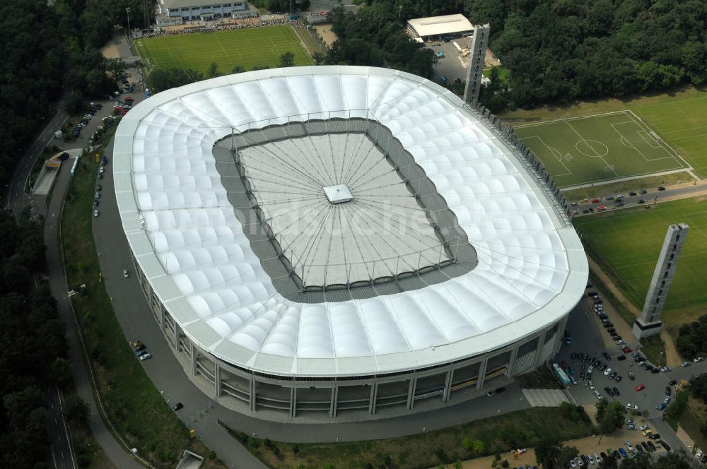 Luftaufnahme Frankfurt am Main - Blick auf die Commerzbank Arena (ehemals Waldstadion) in Frankfurt / Main