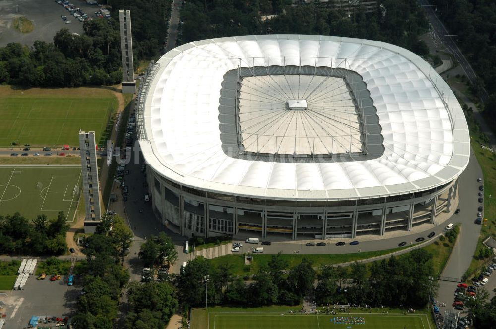 Luftbild Frankfurt am Main - Blick auf die Commerzbank Arena (ehemals Waldstadion) in Frankfurt / Main