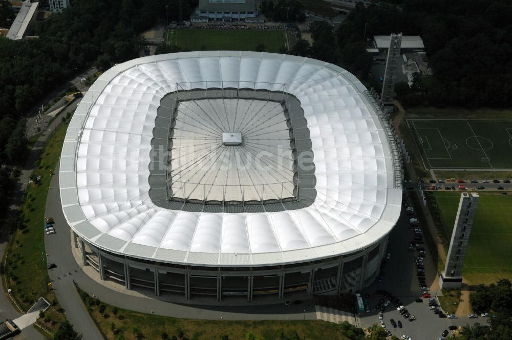 Luftbild Frankfurt am Main - Blick auf die Commerzbank Arena (ehemals Waldstadion) in Frankfurt / Main