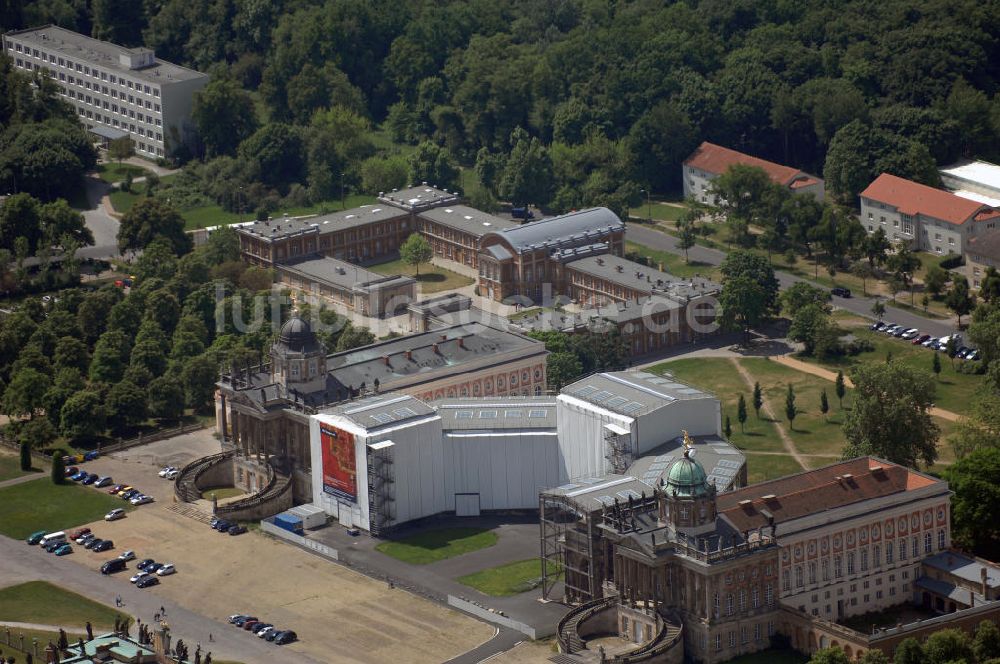 Luftbild Potsdam - Blick auf die Communs von Sanssouci