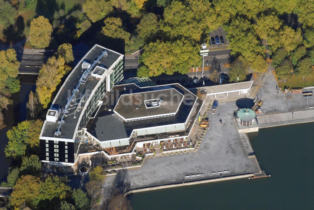 Luftbild Hannover - Blick auf das Courtyard Marriott Hotel am Maschsee in Hannover