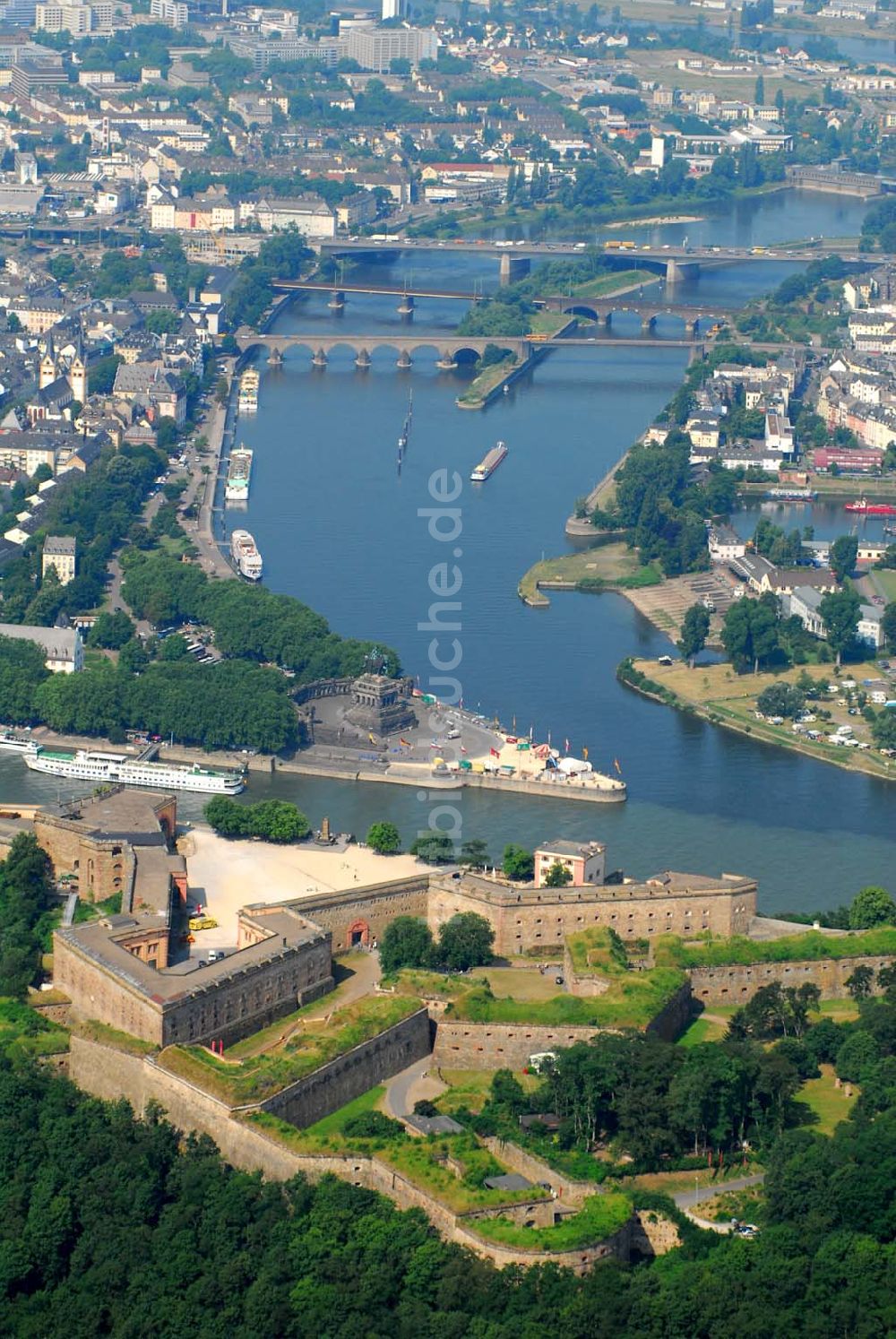 Luftbild Koblenz - Blick auf das Deutsche Eck und die Festung Ehrenbreitstein in Koblenz