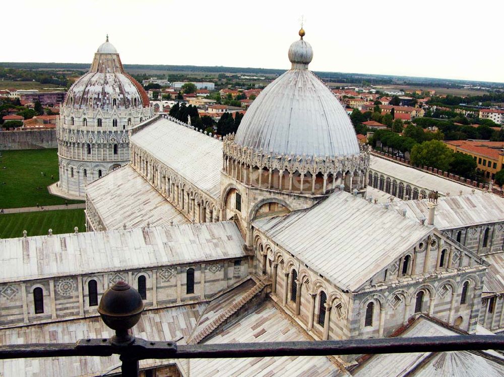 Luftaufnahme Pisa - Blick auf den Dom Santa Maria Assunta in Pisa