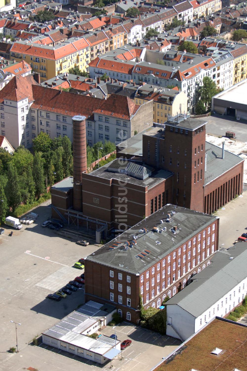 Berlin von oben - Blick auf ein ehemaliges Brauerei-Gelände in Berlin-Neukölln