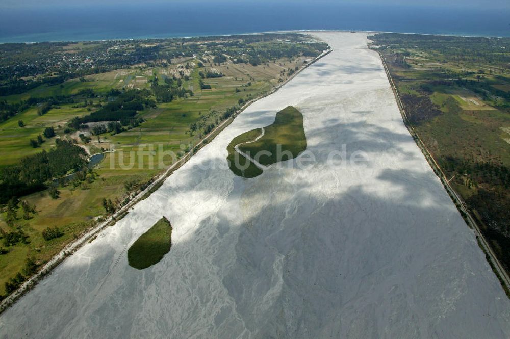 Luftbild Angeles - Blick auf einen Aschefluss des Mount Pinatubo