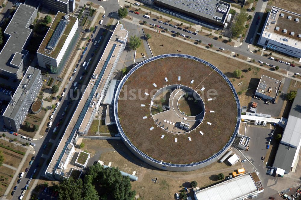 Berlin aus der Vogelperspektive: Blick auf einen Speicherring der einzigen deutschen Synchrotronstrahlungsquelle der dritten Generation in Berlin-Köpenick