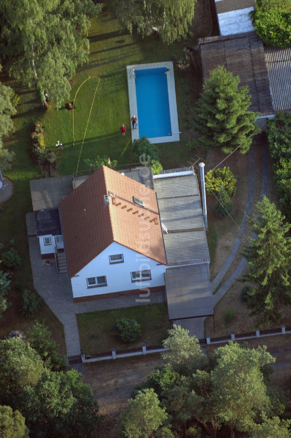 Luftbild Wittenberge - Blick auf ein Einfamilienhaus in Wittenberge Ortsteil Lindenberg