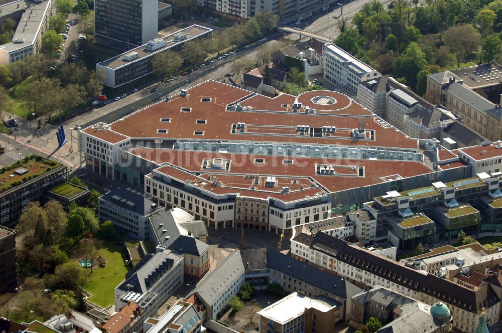 Luftaufnahme KARLSRUHE - Blick auf das Einkaufszenrum Ettlinger Tor in Karlsruhe