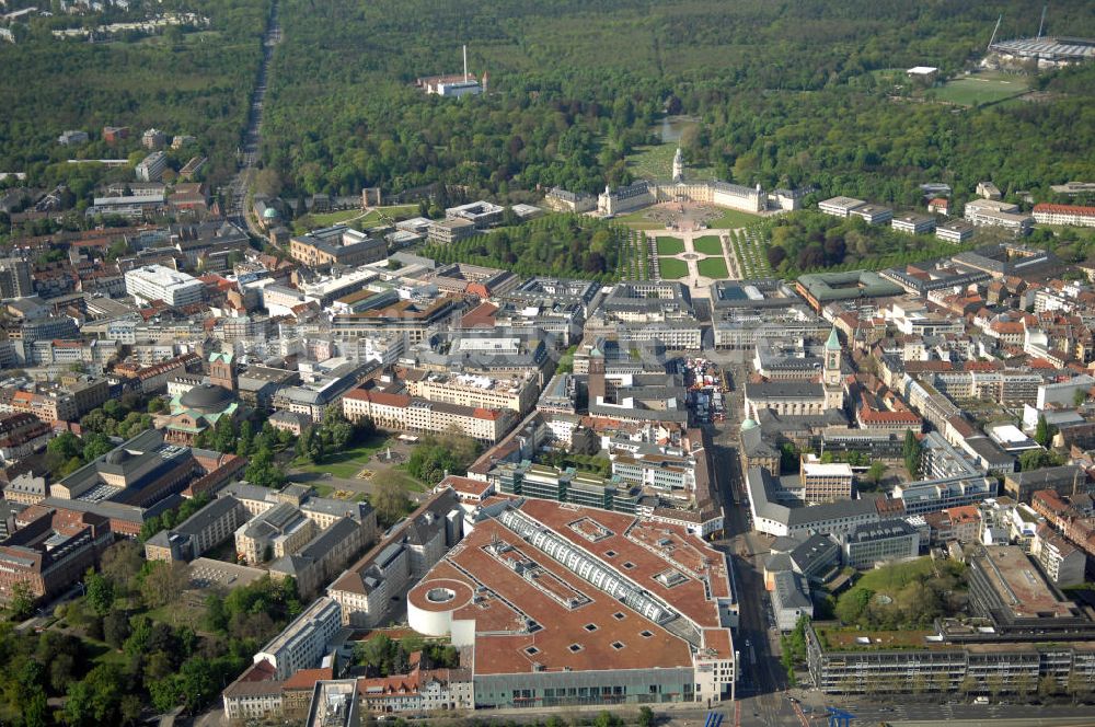 Luftbild KARLSRUHE - Blick auf das Einkaufszenrum Ettlinger Tor in Karlsruhe