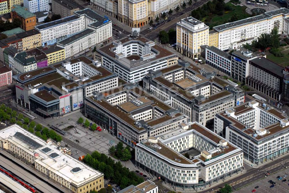 Magdeburg von oben - Blick auf das Einkaufszentrum City Carré in Magdeburg