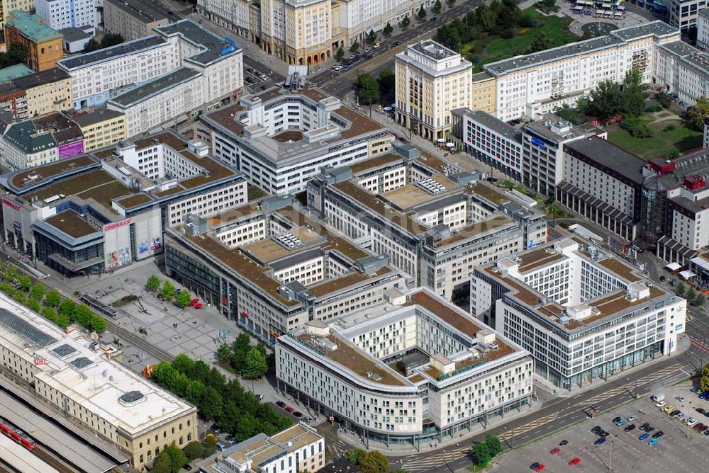 Magdeburg aus der Vogelperspektive: Blick auf das Einkaufszentrum City Carré in Magdeburg