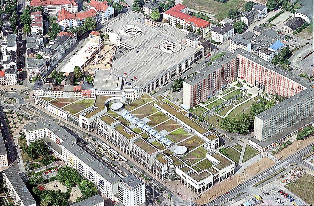 Gera / Thüringen von oben - Blick auf das Einkaufszentrum Gera Arcaden der mfi management für immobilien AG