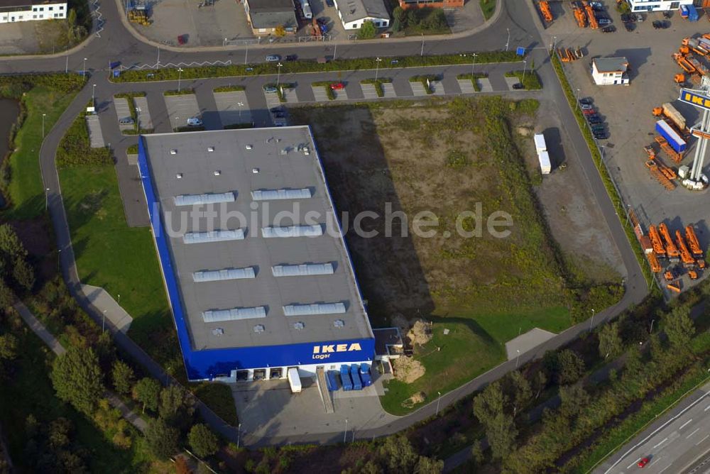 Bremen Brinkum aus der Vogelperspektive: Blick auf das Einrichtungshaus IKEA Deutschland GmbH & Co. KG
Niederlassung Brinkum