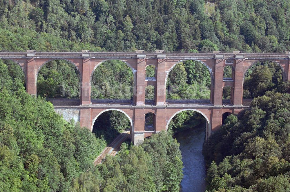 Pöhl von oben - Blick auf die Elstertalbrücke bei Jocketa