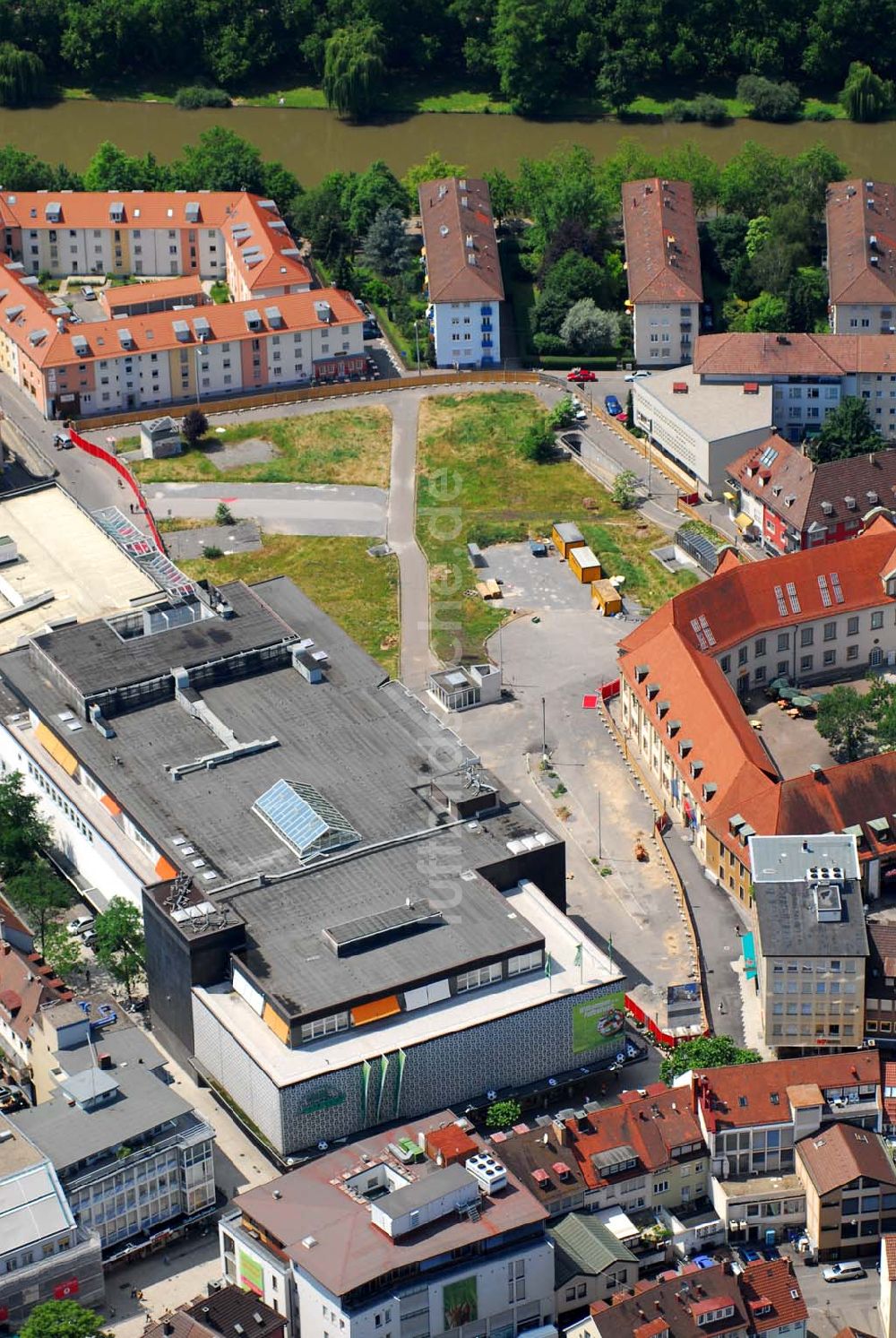 Heilbronn aus der Vogelperspektive: Blick auf die Erschließungsfläche für die neue Stadtgalerie Heilbronn