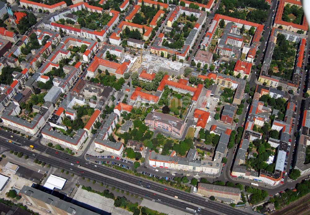 Berlin Lichtenberg aus der Vogelperspektive: Blick auf den Erweiterungsbau am Krankenhaus Lichtenberg in der Fanningerstraße