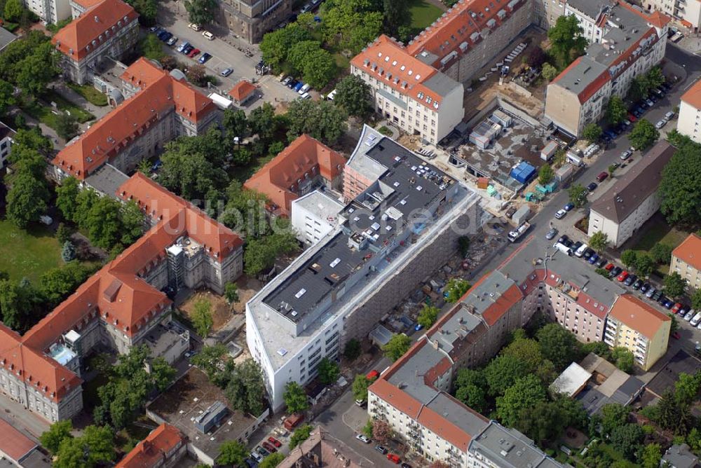 Luftbild Berlin - Blick auf den Erweiterungsbau am Krankenhaus Lichtenberg in der Fanningerstraße