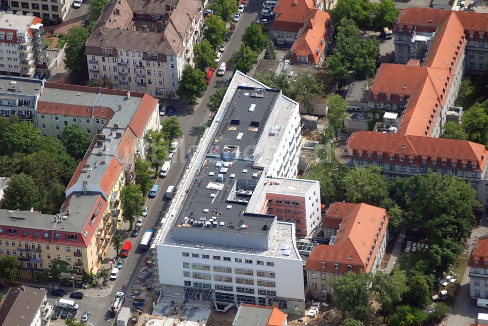 Luftaufnahme Berlin - Blick auf den Erweiterungsbau am Krankenhaus Lichtenberg in der Fanningerstraße