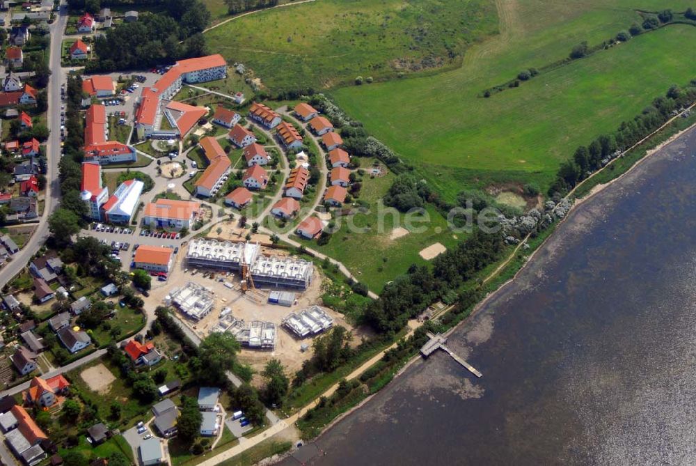 Rerik von oben - Blick auf die Erweiterungsbaustelle am Feriendorf der AWO-SANO GmbH