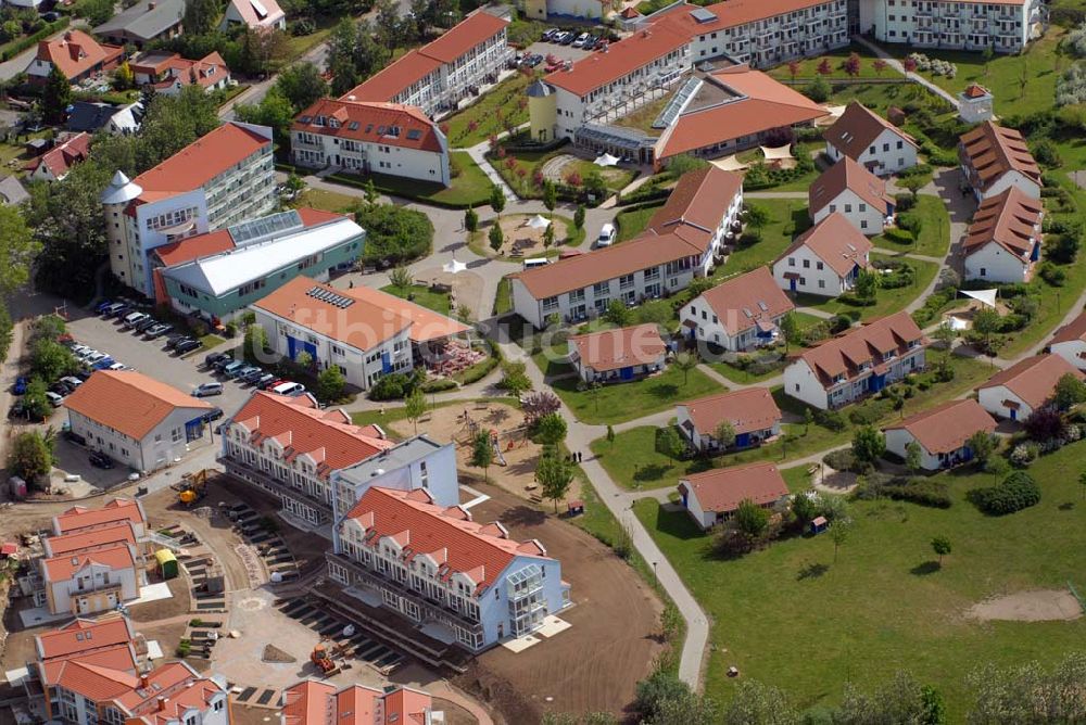 Rerik von oben - Blick auf die Erweiterungsbaustelle am Feriendorf der AWO-SANO GmbH