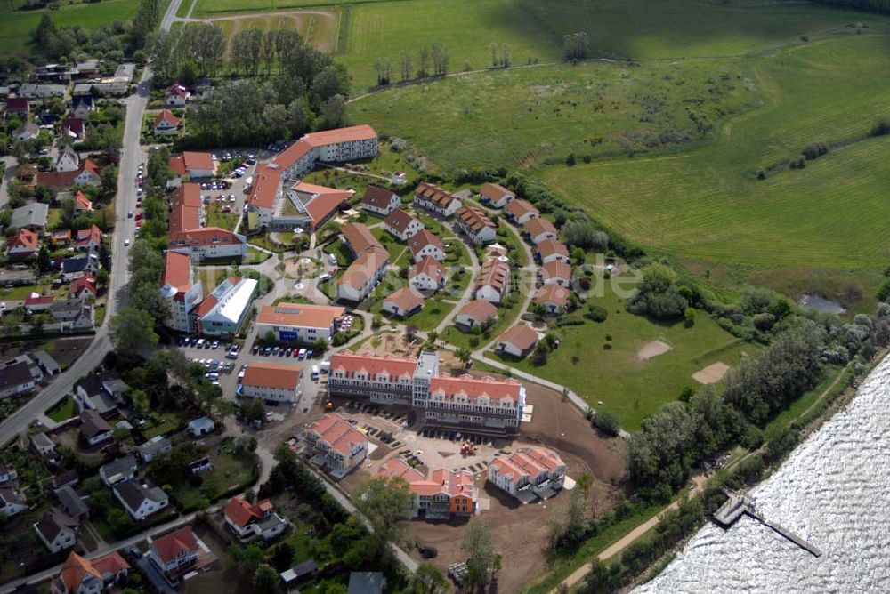 Rerik aus der Vogelperspektive: Blick auf die Erweiterungsbaustelle am Feriendorf der AWO-SANO GmbH