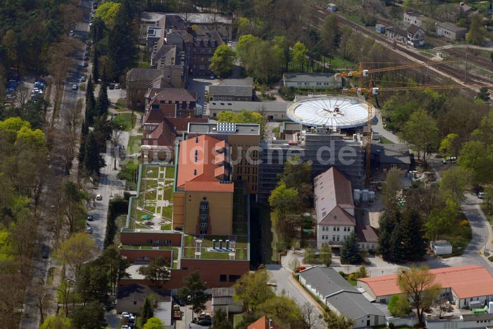 Luftbild Eberswalde - Blick auf die Erweiterungsbaustelle des Klinikum Barnim GmbH, Werner Forßmann Krankenhaus