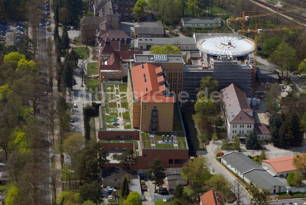 Luftaufnahme Eberswalde - Blick auf die Erweiterungsbaustelle des Klinikum Barnim GmbH, Werner Forßmann Krankenhaus