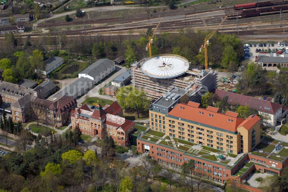 Eberswalde von oben - Blick auf die Erweiterungsbaustelle des Klinikum Barnim GmbH, Werner Forßmann Krankenhaus