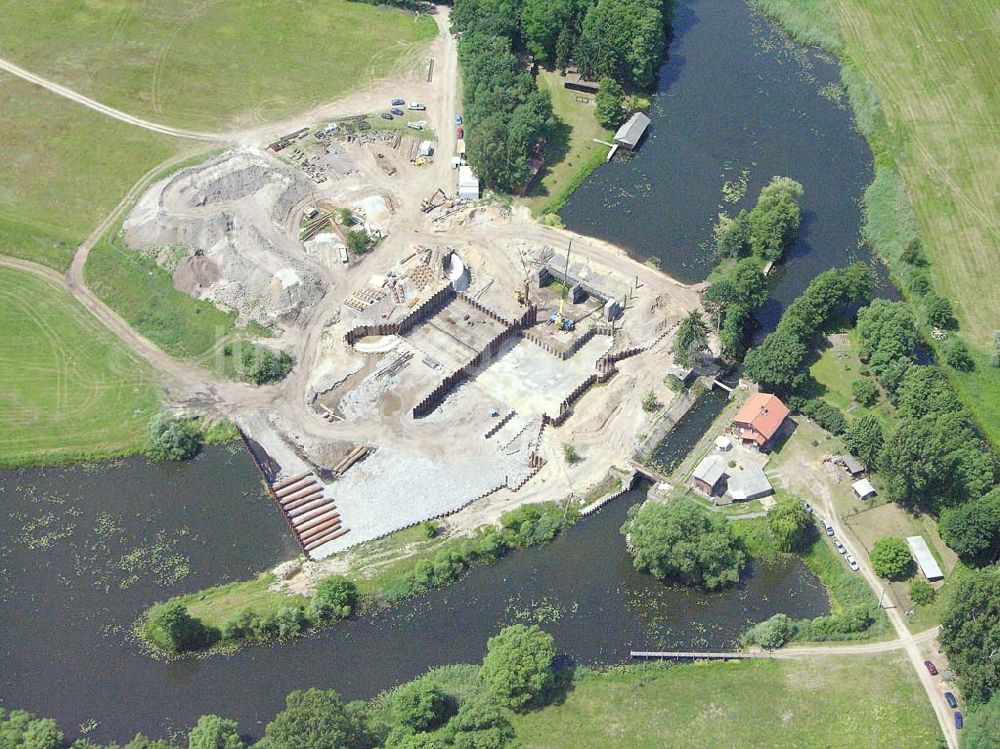 Kossenblatt aus der Vogelperspektive: Blick auf die Erweiterungsbaustelle der Schleuse Kossenblatt.