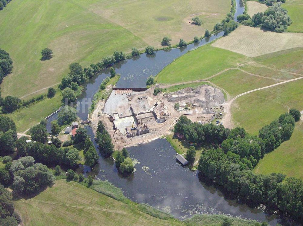 Luftbild Kossenblatt - Blick auf die Erweiterungsbaustelle der Schleuse Kossenblatt.