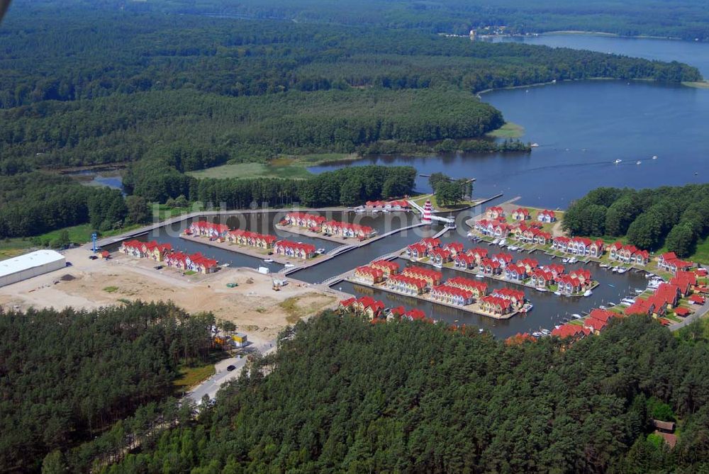 Rheinsberg aus der Vogelperspektive: Blick auf das fast fertige Hafendorf Rheinsberg