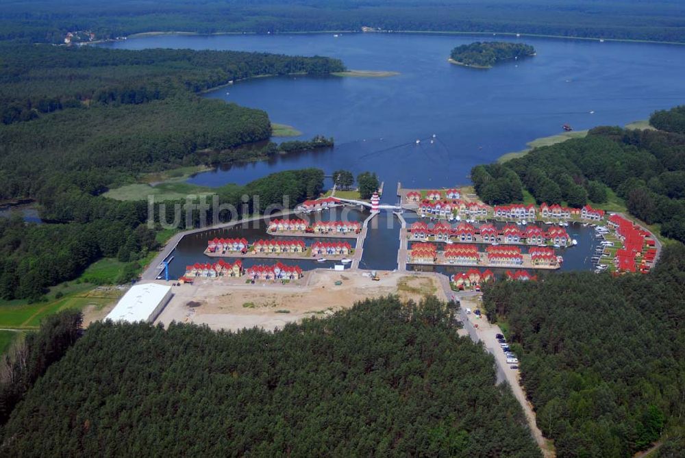 Rheinsberg aus der Vogelperspektive: Blick auf das fast fertige Hafendorf Rheinsberg