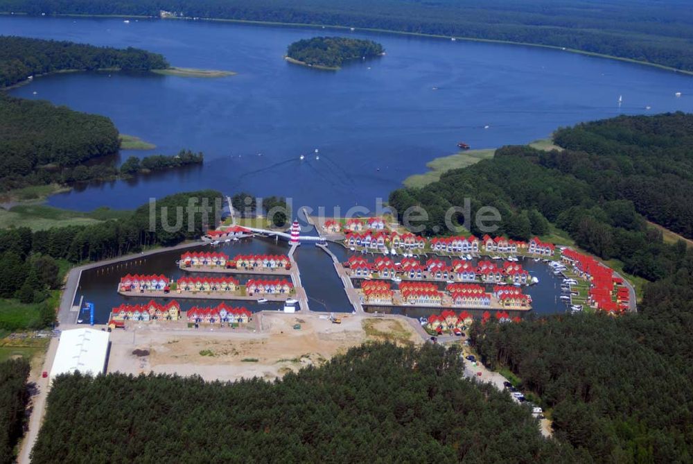 Rheinsberg aus der Vogelperspektive: Blick auf das fast fertige Hafendorf Rheinsberg