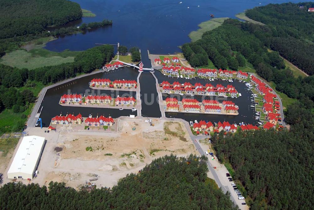 Rheinsberg aus der Vogelperspektive: Blick auf das fast fertige Hafendorf Rheinsberg