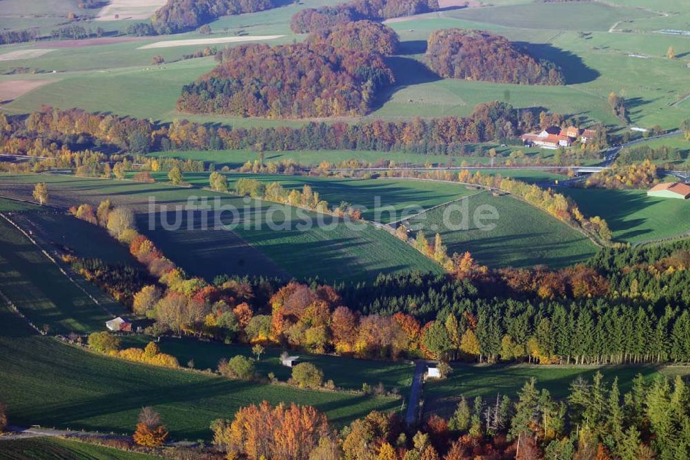 Luftbild Hofbieber - Blick auf Felder und den Wald bei Hofbieber